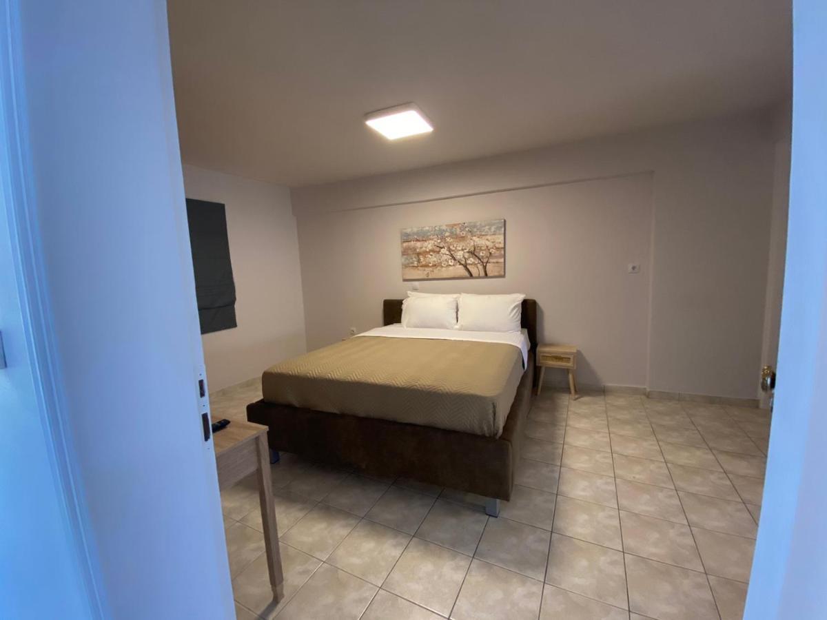 Orama Rooms 2 Kalamata Extérieur photo